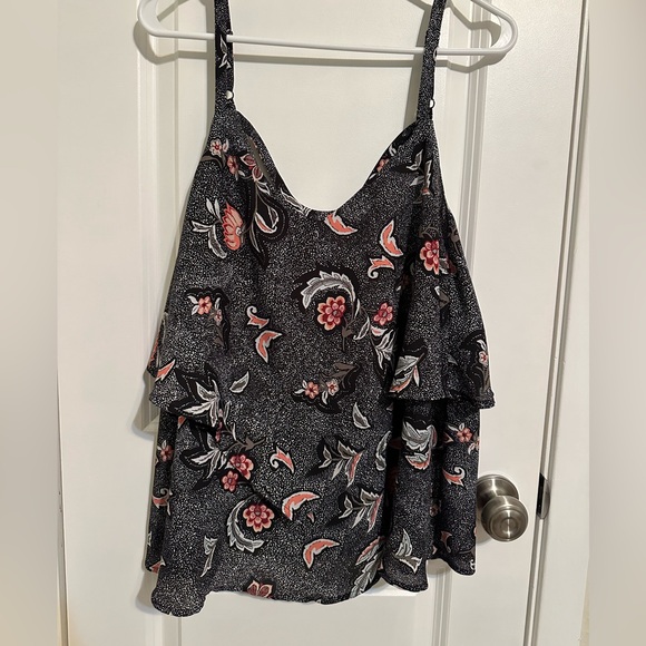 Torrid Flutter Top - Picture 1 of 4